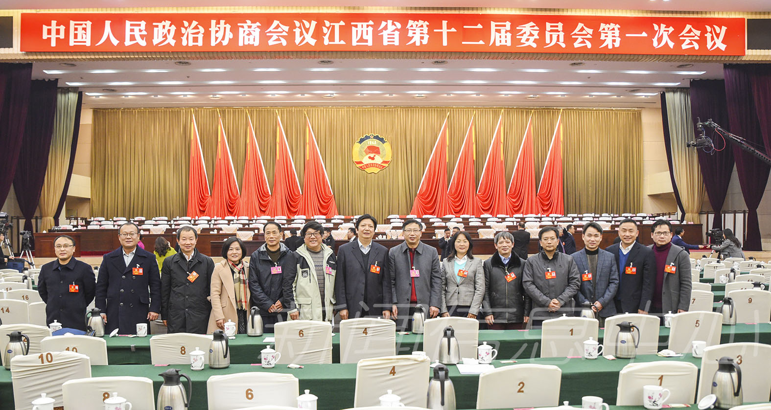 我校人大代表、政协委员在省两会上积极建言献策