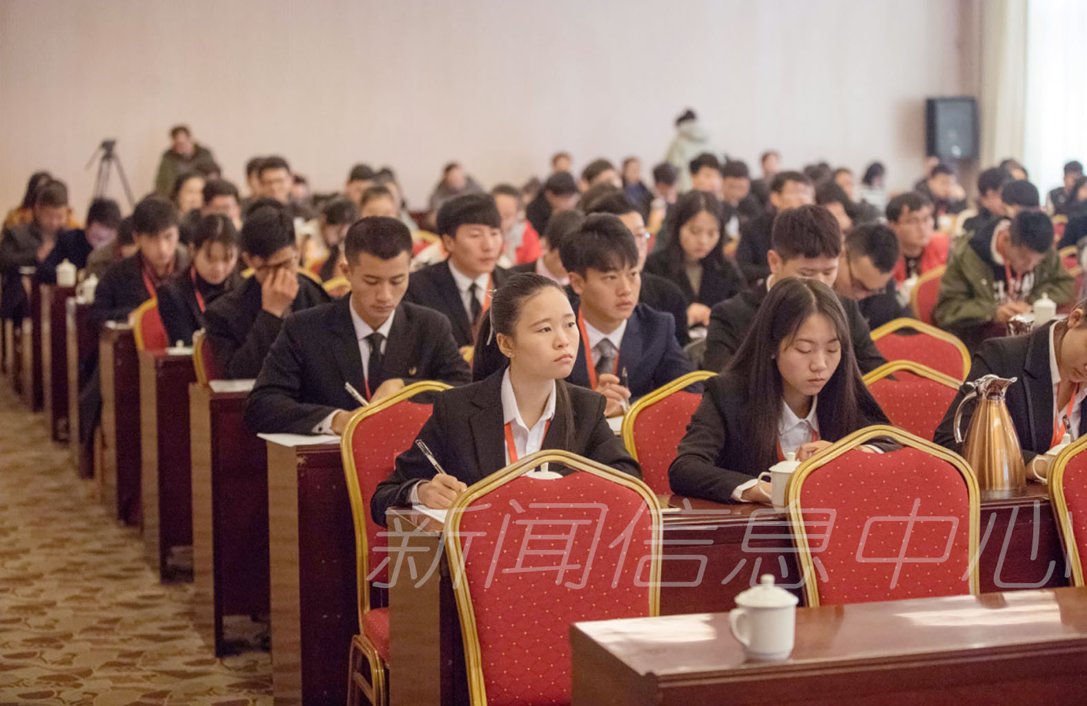 首届江西省高校大学生“习近平新时代中国特色社会主义思想”学习交流会在我校举行