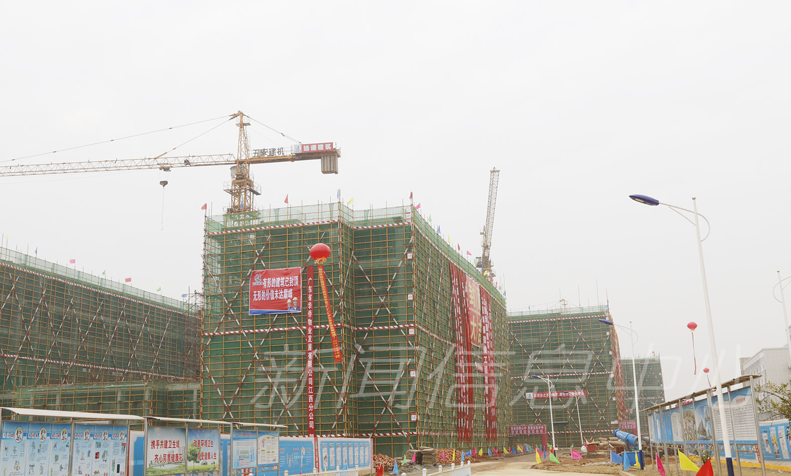 科技学院共青校区主体建筑施工基本完成
