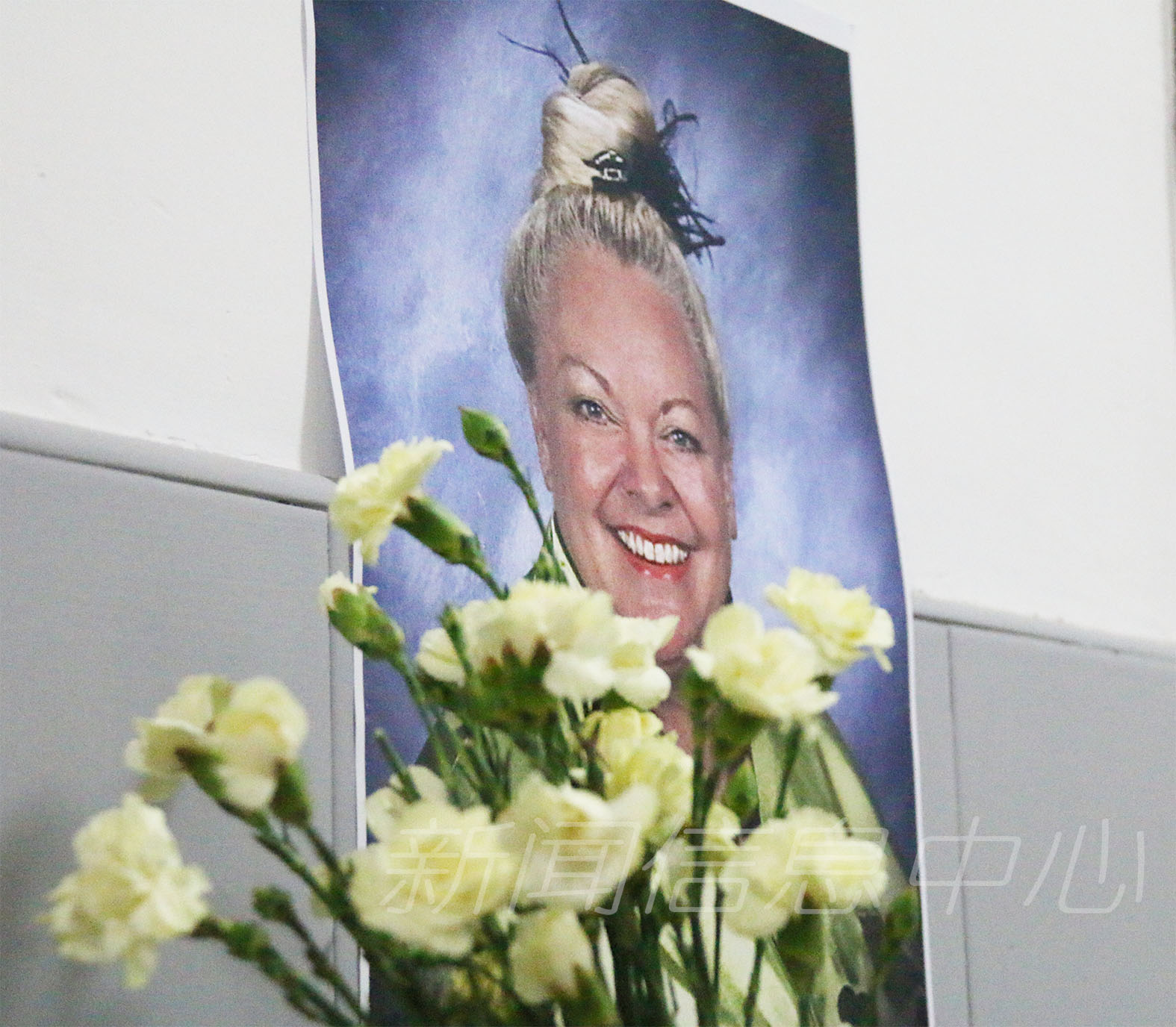学校举行外籍教师Connie追思悼念活动