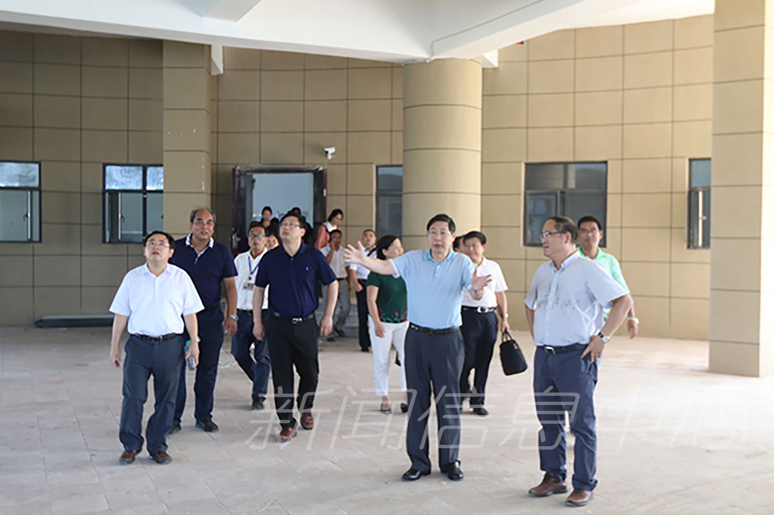 校领导赴共青校区视察
