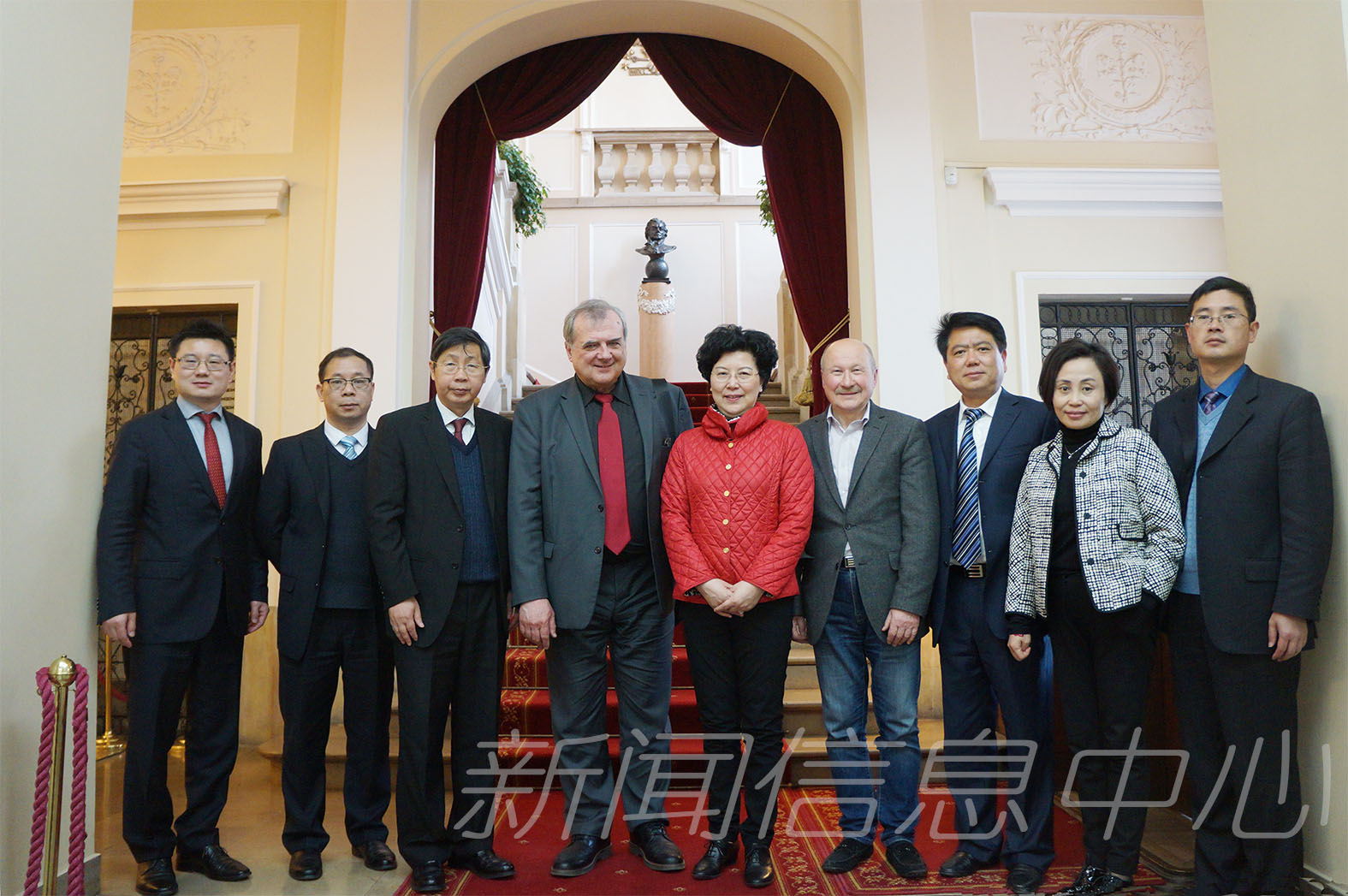 校领导随江西教育合作与交流代表团出访德国等国