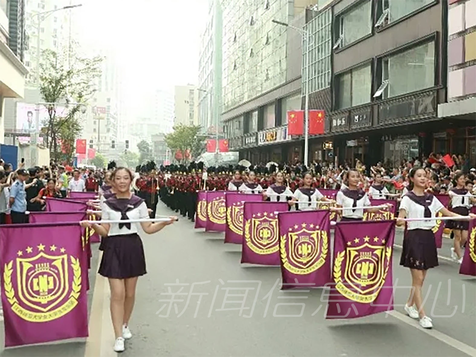 我校女大学生军乐团再次精彩亮相南昌国际军乐节