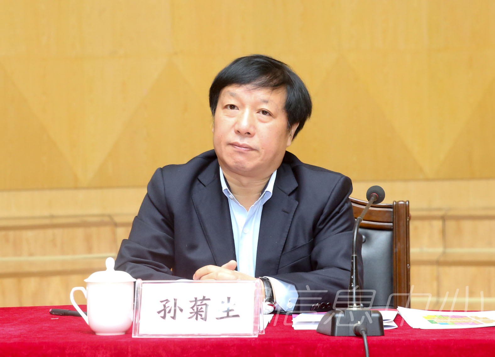 孙菊生副省长莅临学校出席第二期江西省高校音体美专业大学生赴边远农村小学支教志愿服务试点岗前培训班结业典礼