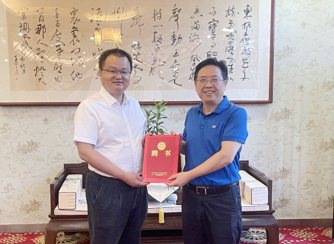 北京大学副校长张平文院士来校指导交流
